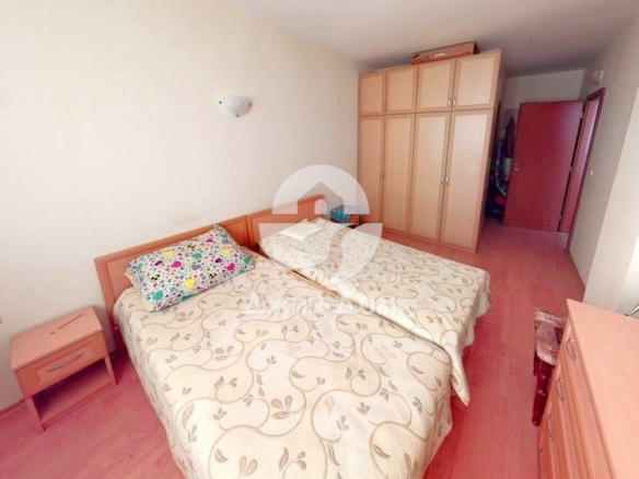 Просторен двустаен апартамент в к-с Сънсет Бийч 2, к.к. Слънчев бряг - 0