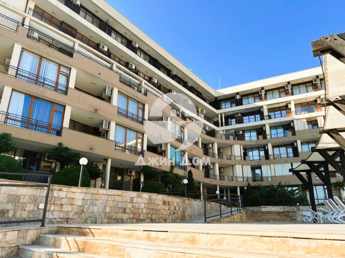 Двустаен апартамент с ПАНОРАМА МОРЕ в к-с “Луксор”, гр. Свети Влас - 0