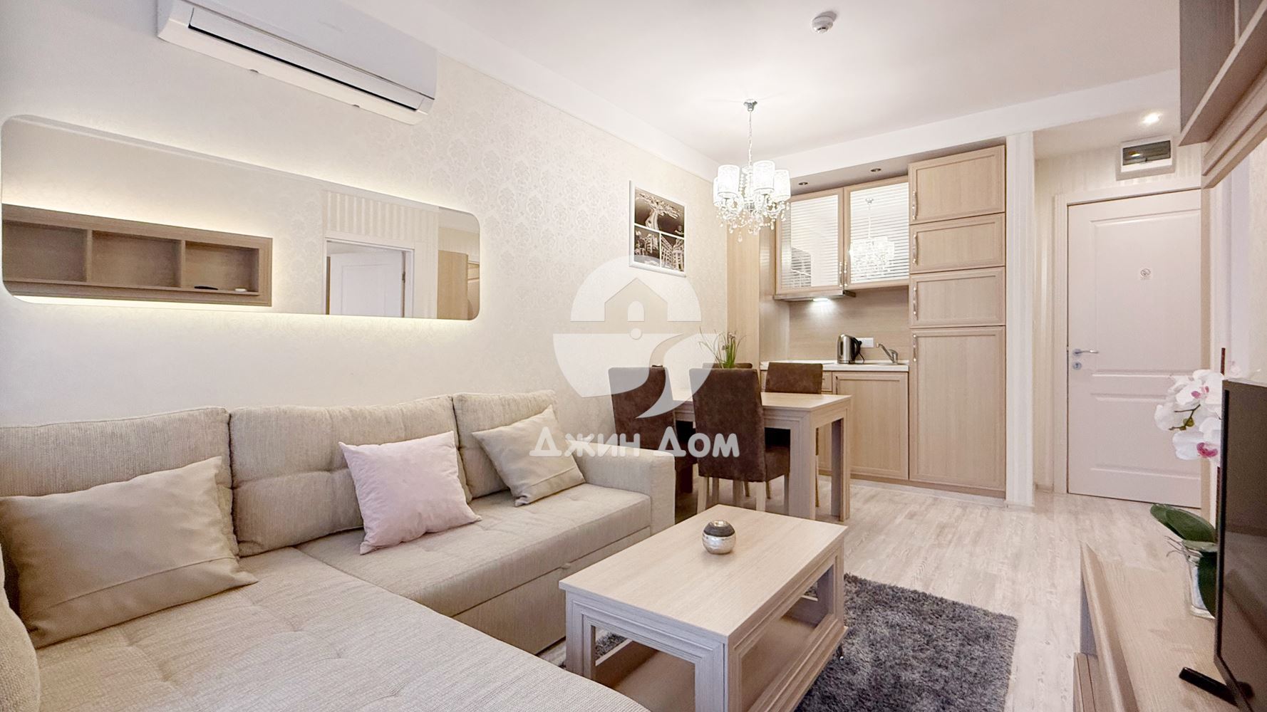 Обзаведен двустаен апартамент в к-с Хармони Сюитс 20, гр. Свети Влас - 0