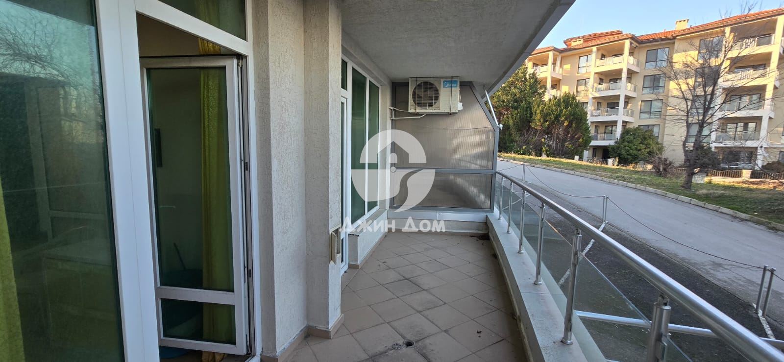 Двустаен апартамент с ПАНОРАМА МОРЕ в к-с „Силвър Бийч“, гр. Бяла - 0