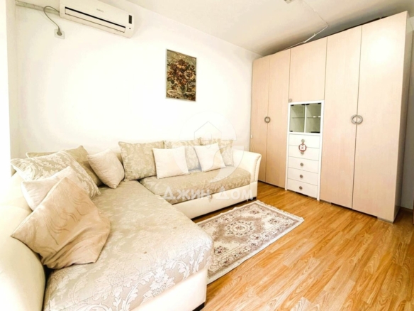 Просторен тристаен апартамент в к-с „Съни Дей 6“, к.к. Слънчев бряг - 0