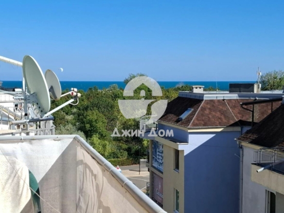 Двустаен апартамент с ГЛЕДКА МОРЕ в к-с „Бриз“, гр. Свети Влас - 0