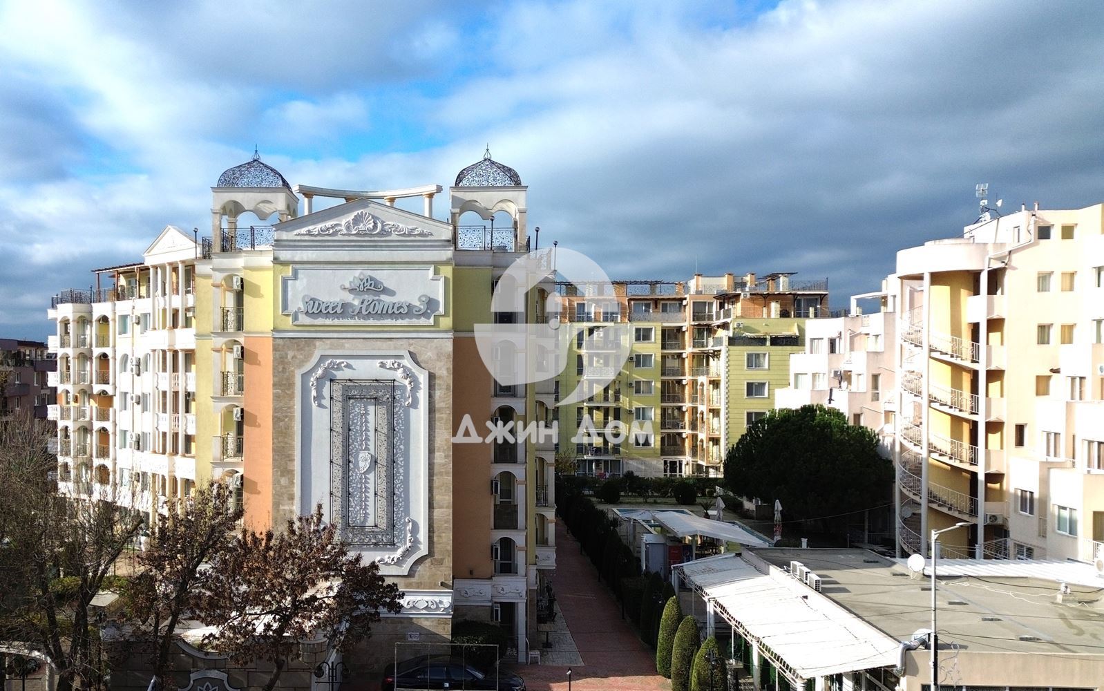 Луксозен двустаен апартамент в к-с „Суит Хоумс 3“, к.к. Слънчев бряг - 0