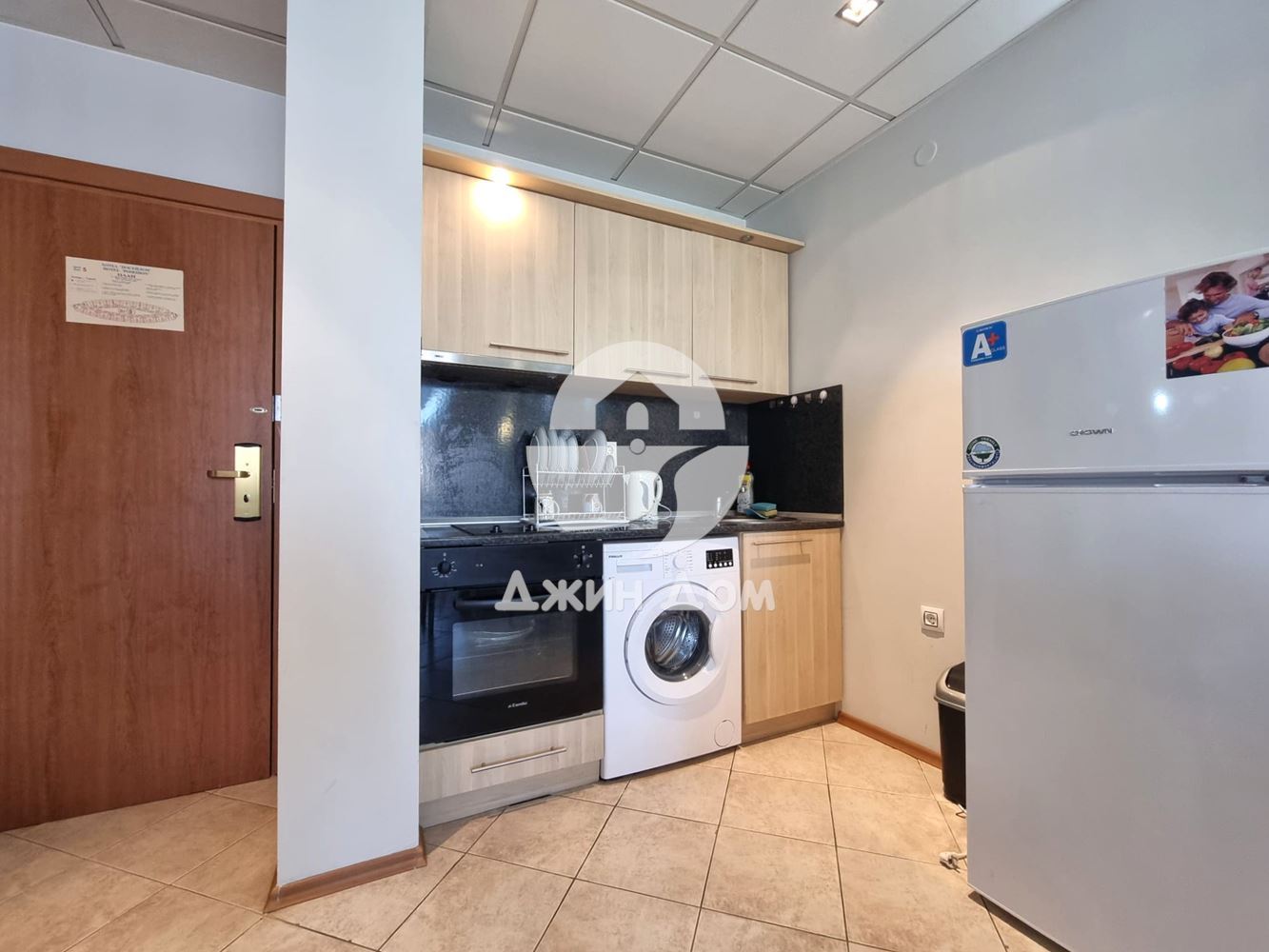 Просторен двустаен апартамент в к-с „Посейдон“, к.к Слънчев бряг - 0