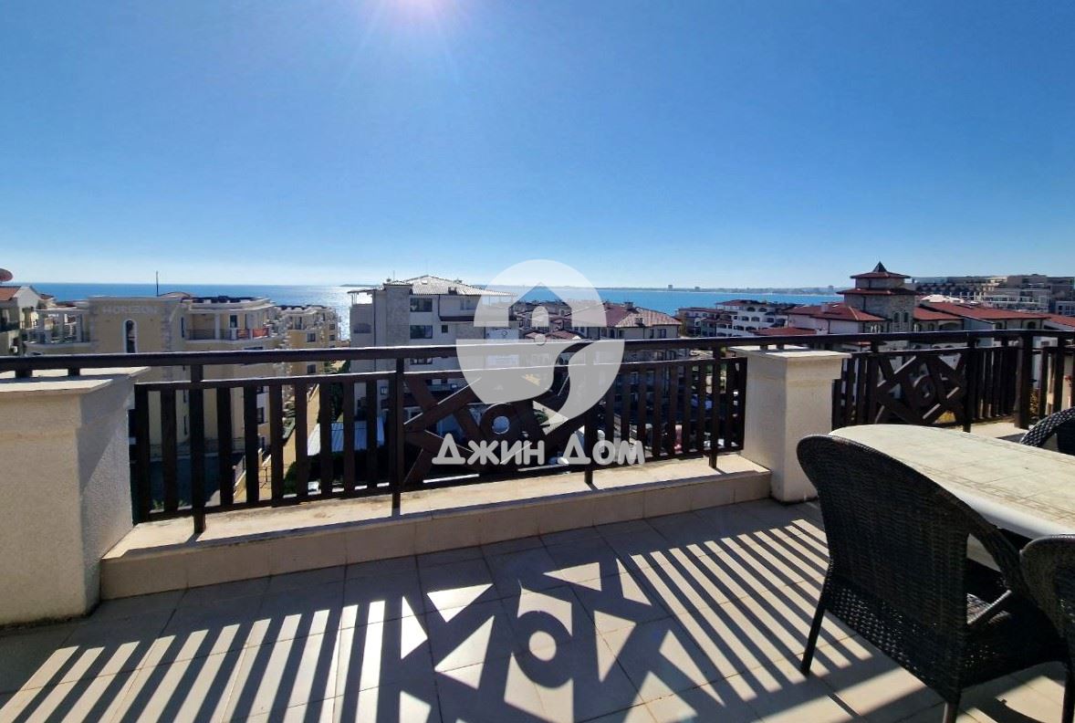 Двустаен апартамент с ГЛЕДКА МОРЕ и ПЛАНИНА в к-с Роял Палм, Св. Влас - 0