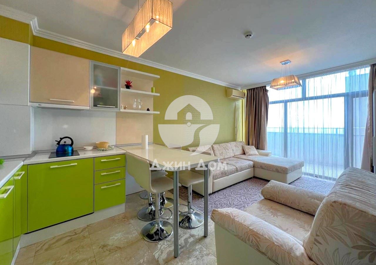 Двустаен апартамент с ГЛЕДКА МОРЕ в к-с „Долче Вита 2“, гр. Свети Влас - 0