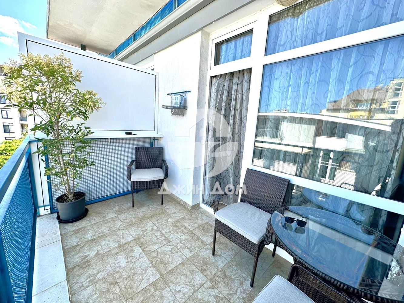 Просторен двустаен апартамент в к-с “Елит 4”, к.к. Слънчев бряг - 0