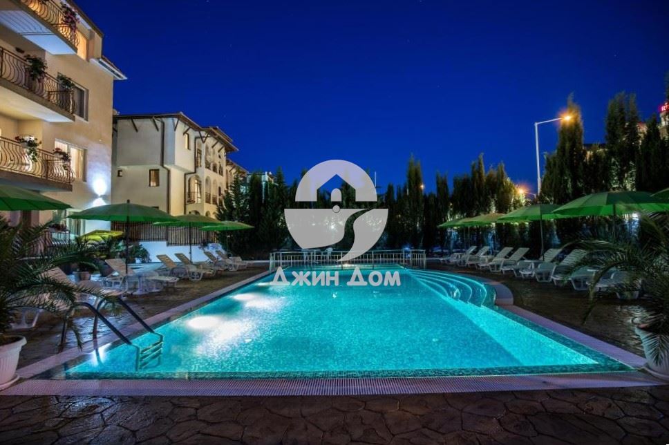 Просторен двустаен апартамент в к-с Белл Еър, гр. Свети Влас - 0