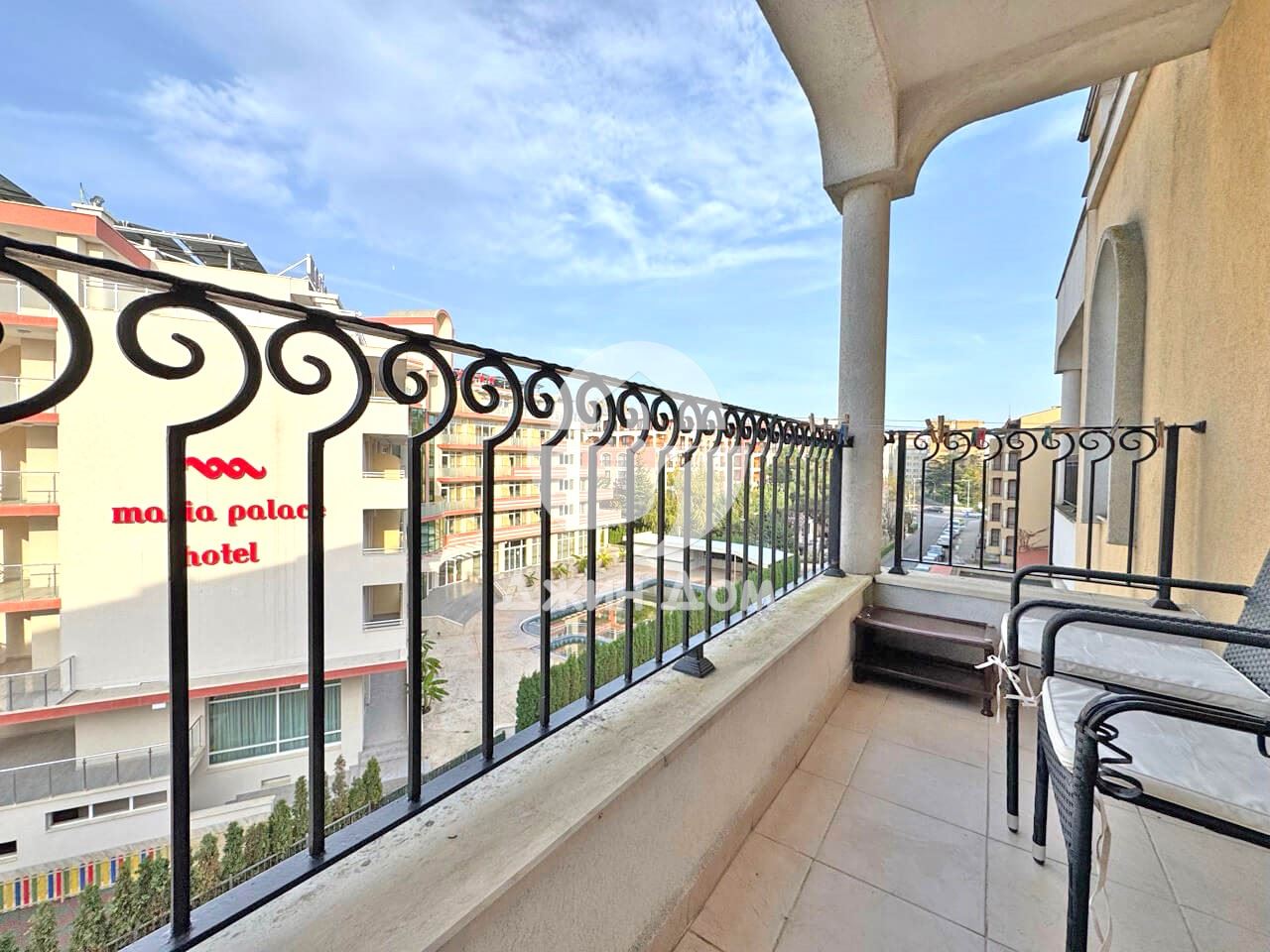 Двустаен обзаведен апартамент в к-с „Роял Сън“, к.к. Слънчев бряг - 0