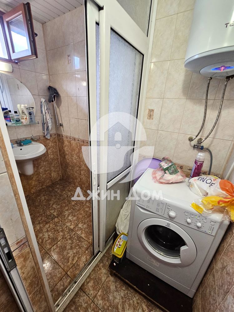 Просторен обзаведен етаж от къща, гр. Несебър - 0