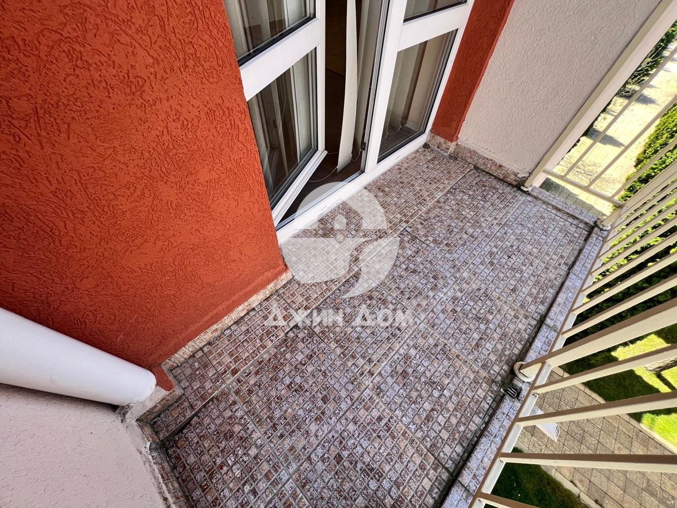 Просторен едностаен апартамент в к-с Несебър Форт Клуб, Слънчев бряг - 0