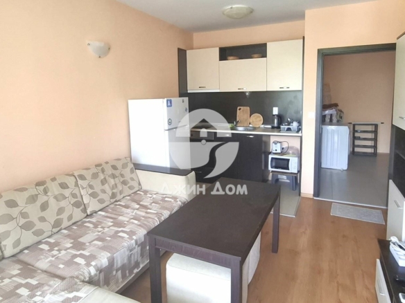 Просторен двустаен апартамент в к-с Съни Хоум 2, к.к. Слънчев бряг - 0