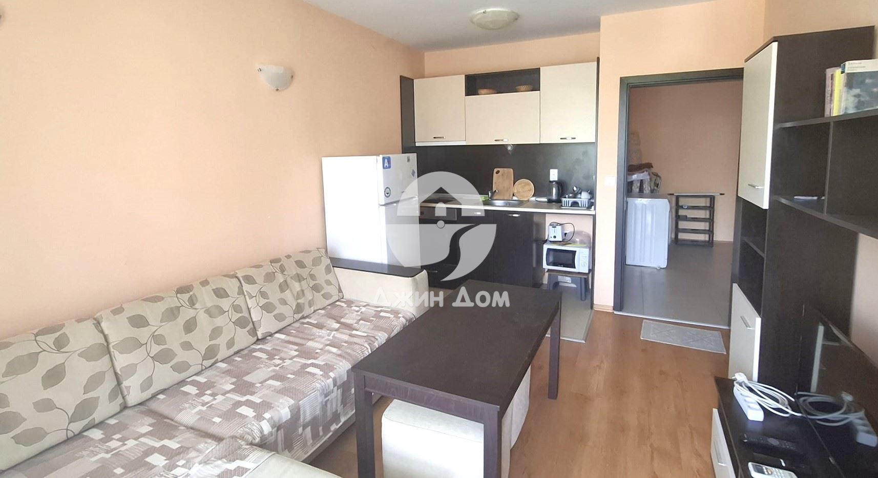 Просторен двустаен апартамент в к-с Съни Хоум 2, к.к. Слънчев бряг - 0