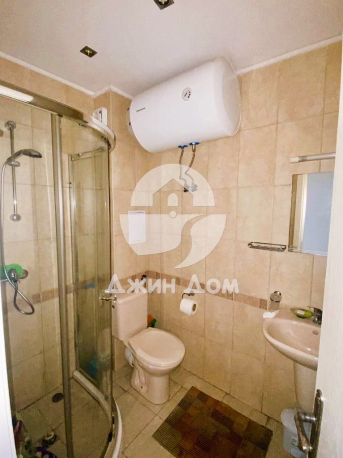 Просторен обзаведен тристаен апартамент в к-с Сънсет, гр. Свети Влас - 0