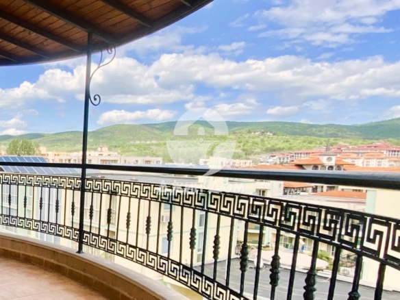 Луксозен пентхаус с ГЛЕДКА ПЛАНИНА И МОРЕ в к-с „Ефир“, Слънчев бряг - 0