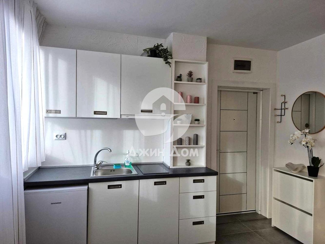 Просторен обзаведен двустаен апартамент в „Вила Итта“, Слънчев бряг - 0