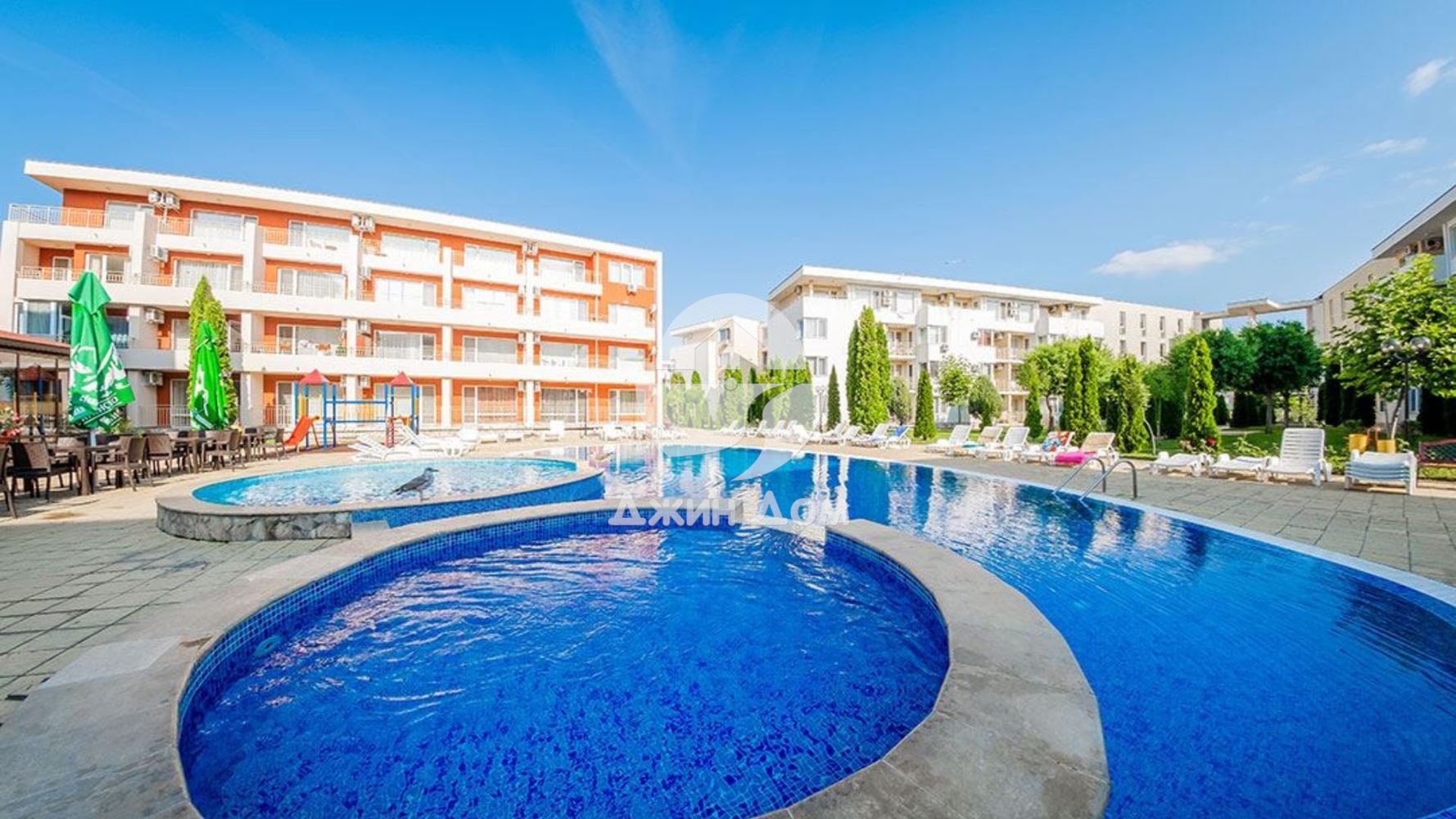 Тристаен апартамент в к-с „Холидей Форт Голф Клуб“, к.к. Слънчев бряг - 0