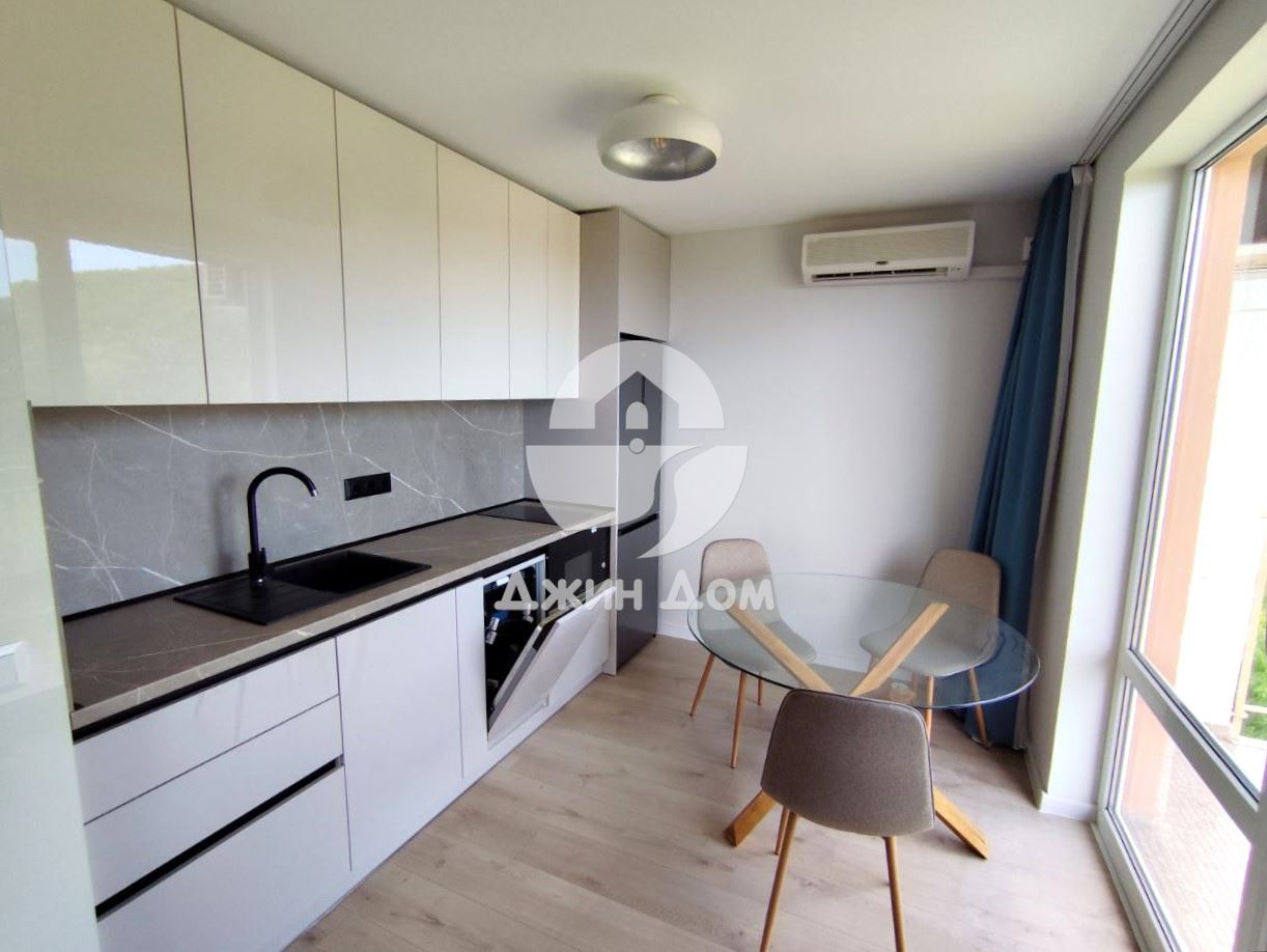 Двустаен апартамент с ПАНОРАМА МОРЕ в к-с „Краун Форт Клуб“, Св. Влас - 0