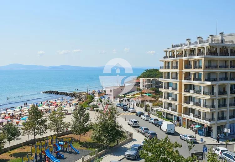 Стилни едностайни апартаменти с ПАНОРАМА МОРЕ в к-с „Пенелопа Палас“ - 0