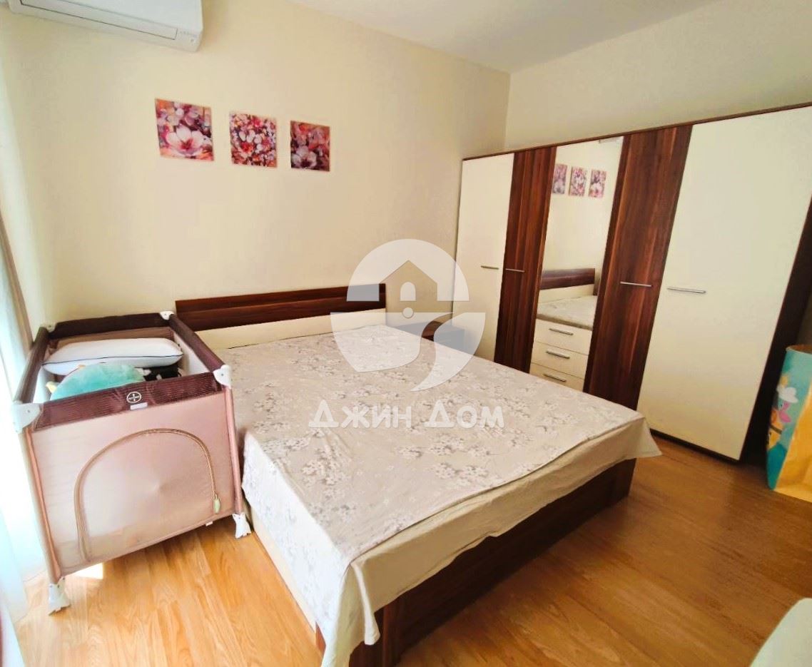 Тристаен апартамент с НИСКА ТАКСА ПОДДРЪЖКА в Марина Парк, Свети Влас - 0