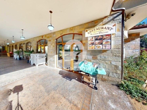 Оборудван ресторант в к-с „Съмър Дриймс“, Сл. бряг - 0