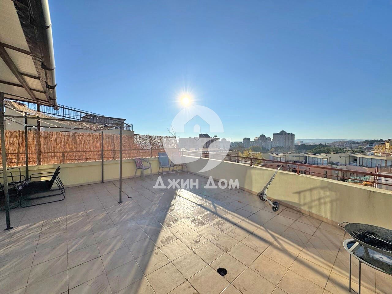 Просторен двустаен апартамент в к-с „Антония“, гр. Свети Влас - 0