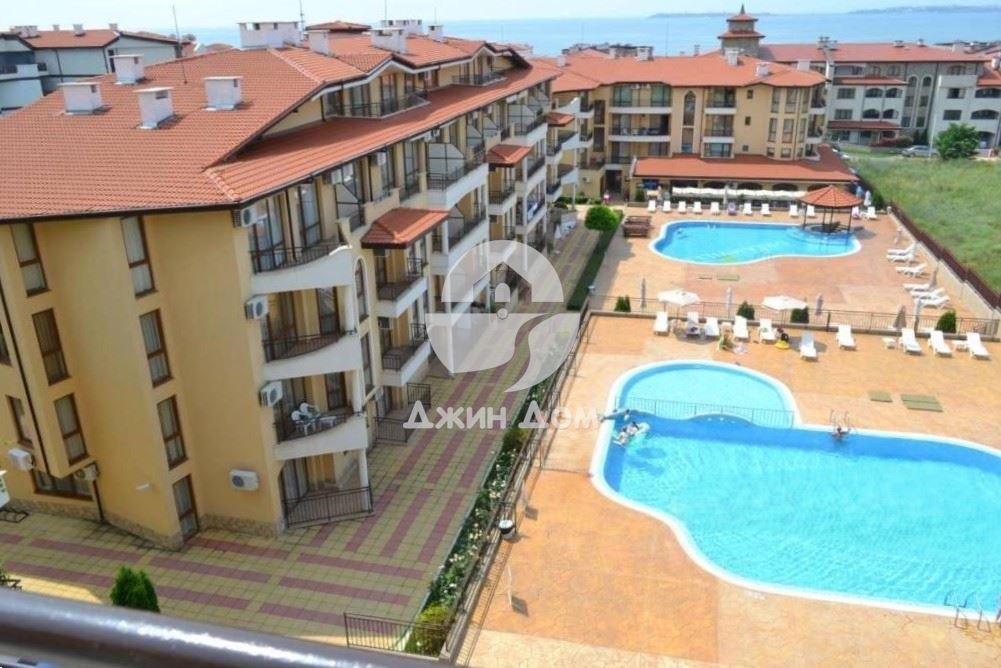 Тристаен апартамент с ГЛЕДКА МОРЕ в к-с Аква Дриймс, гр. Свети Влас - 0