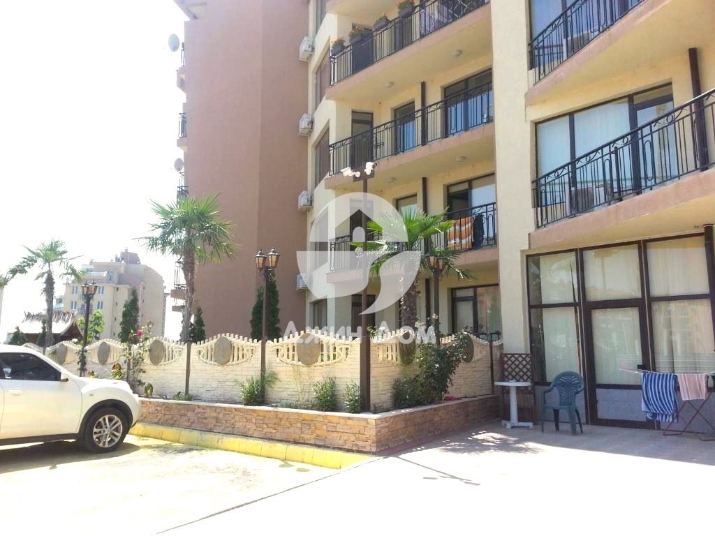 Просторен двустаен апартамент в к-с Сий Грейс, к.к. Слънчев бряг - 0