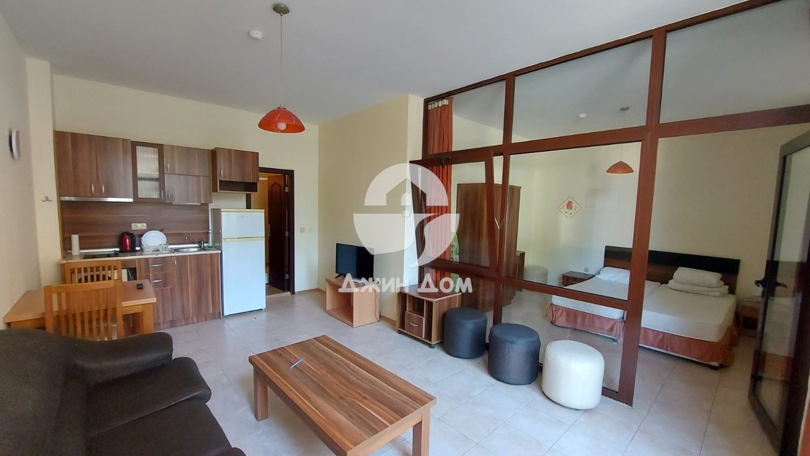 Двустаен апартамент в к-с „Роуз Вилидж“, к.к. Слънчев бряг - 0