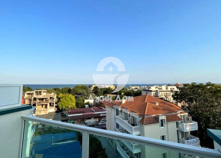 Тристаен апартамент с ГЛЕДКА МОРЕ в к-с „Омега“, с. Равда - 0