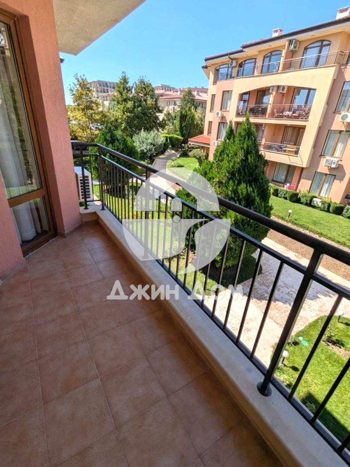 Тристаен апартамент в к-с „Панорама Дриймс“, гр. Свети Влас - 0