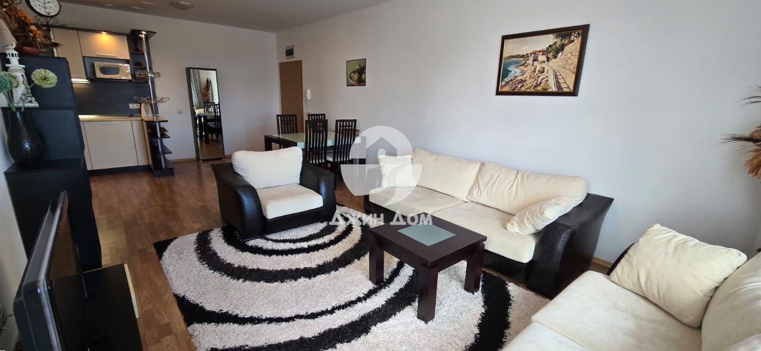 Просторен тристаен апартамент с ГЛЕДКА МОРЕ в к-с Винеярдс, гр. Ахелой - 0