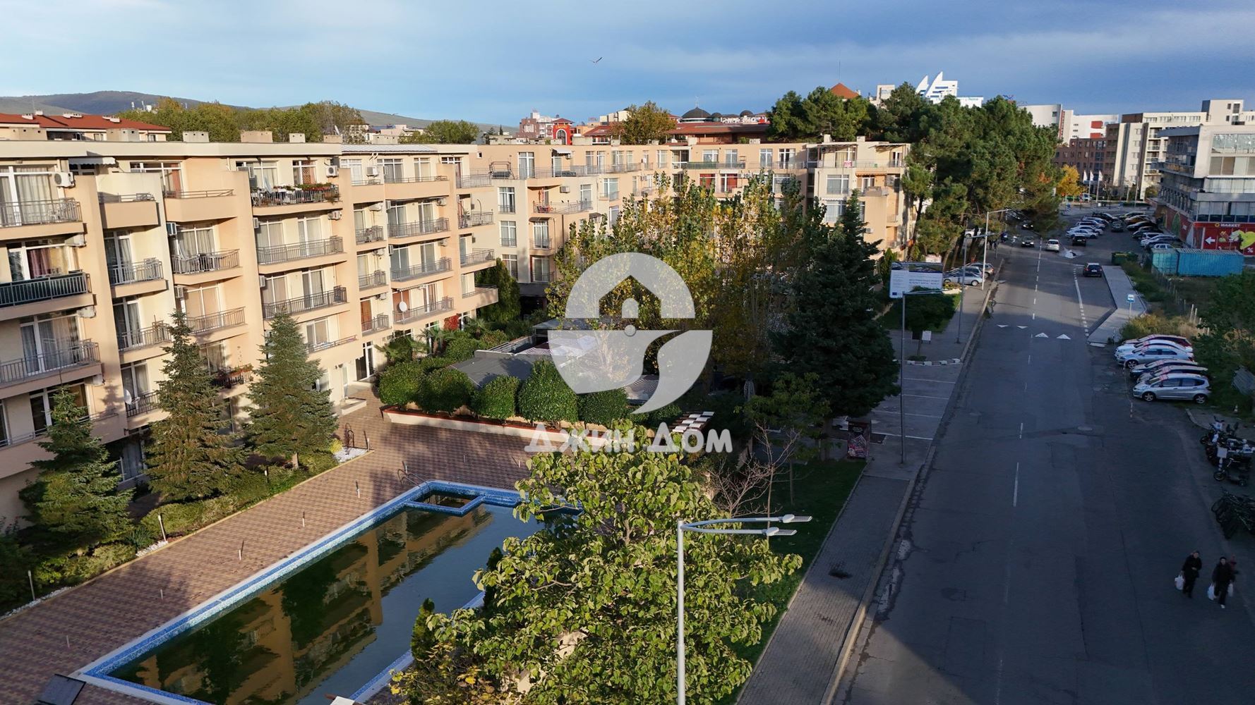 Двустаен апартамент в к-с Камелия Гардън 2, к.к. Слънчев бряг - 0