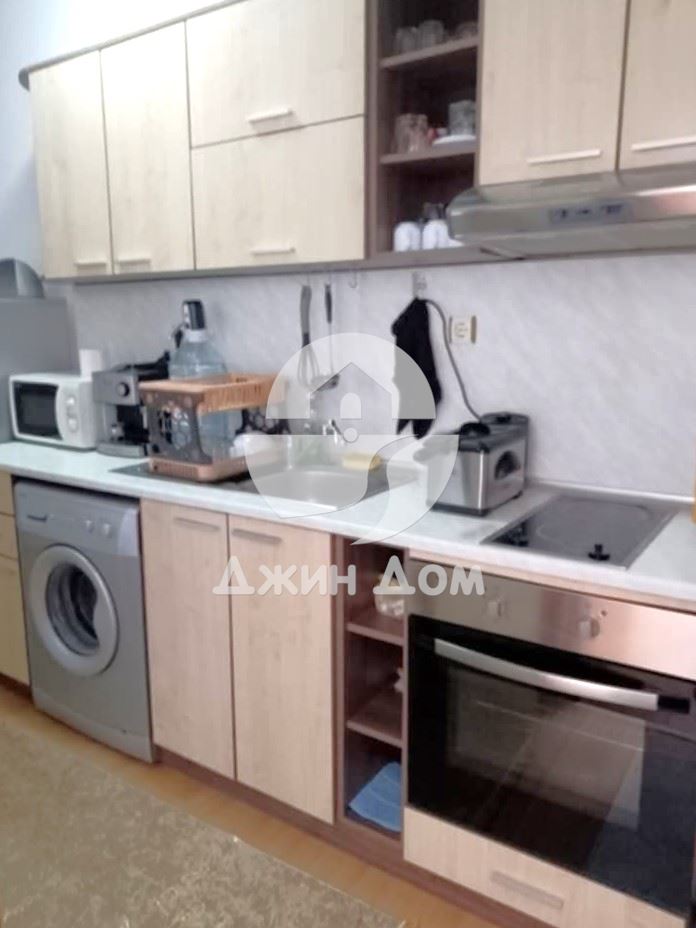 Просторен тристаен апартамент в к-с „Съни Дей 3“, к.к. Слънчев бряг - 0