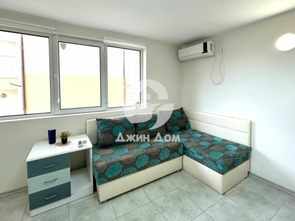 Тристаен апартамент БЕЗ ТАКСА в гр. Свети Влас - 0