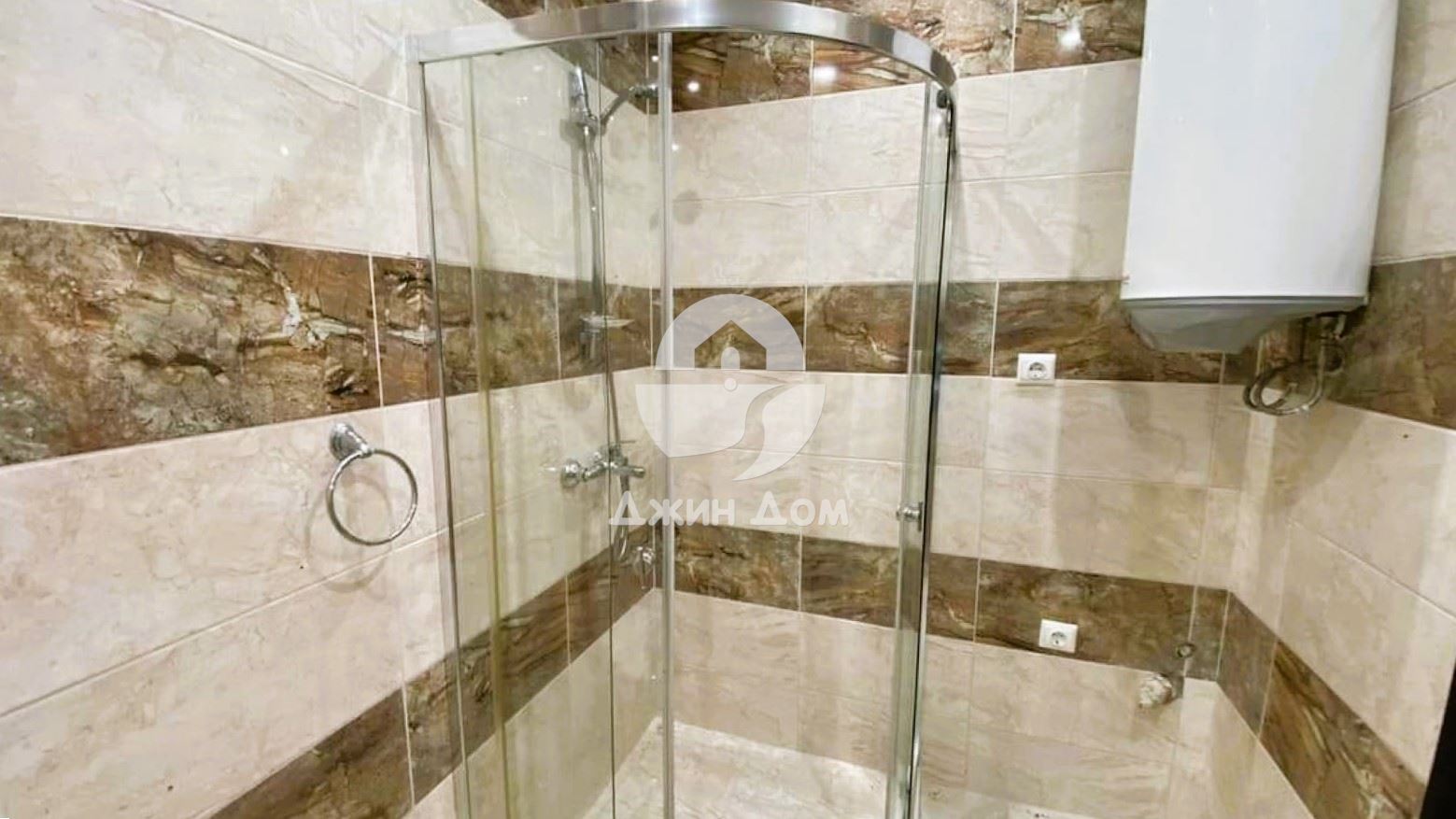 Просторен двустаен апартамент в к-с Грийн Парадайз, гр. Приморско - 0