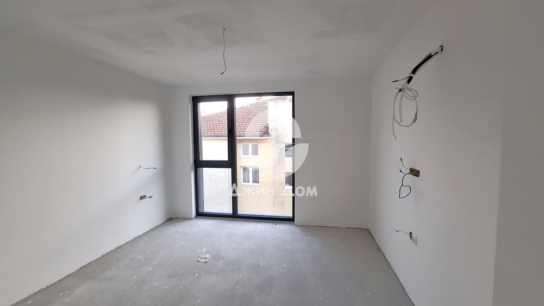 Просторен тристаен апартамент с ПАНОРАМА МОРЕ, гр. Несебър - 0