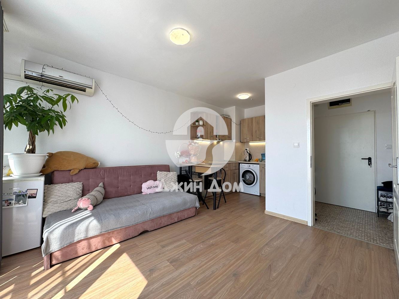 Просторен двустаен апартамент в к-с Флорес Парк, к.к. Слънчев бряг - 0