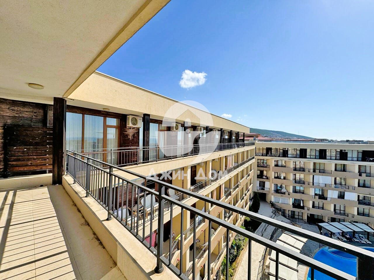 Апартамент с ГЛЕДКА МОРЕ и ПЛАНИНА в к-с Луксор, Свети Влас - 0