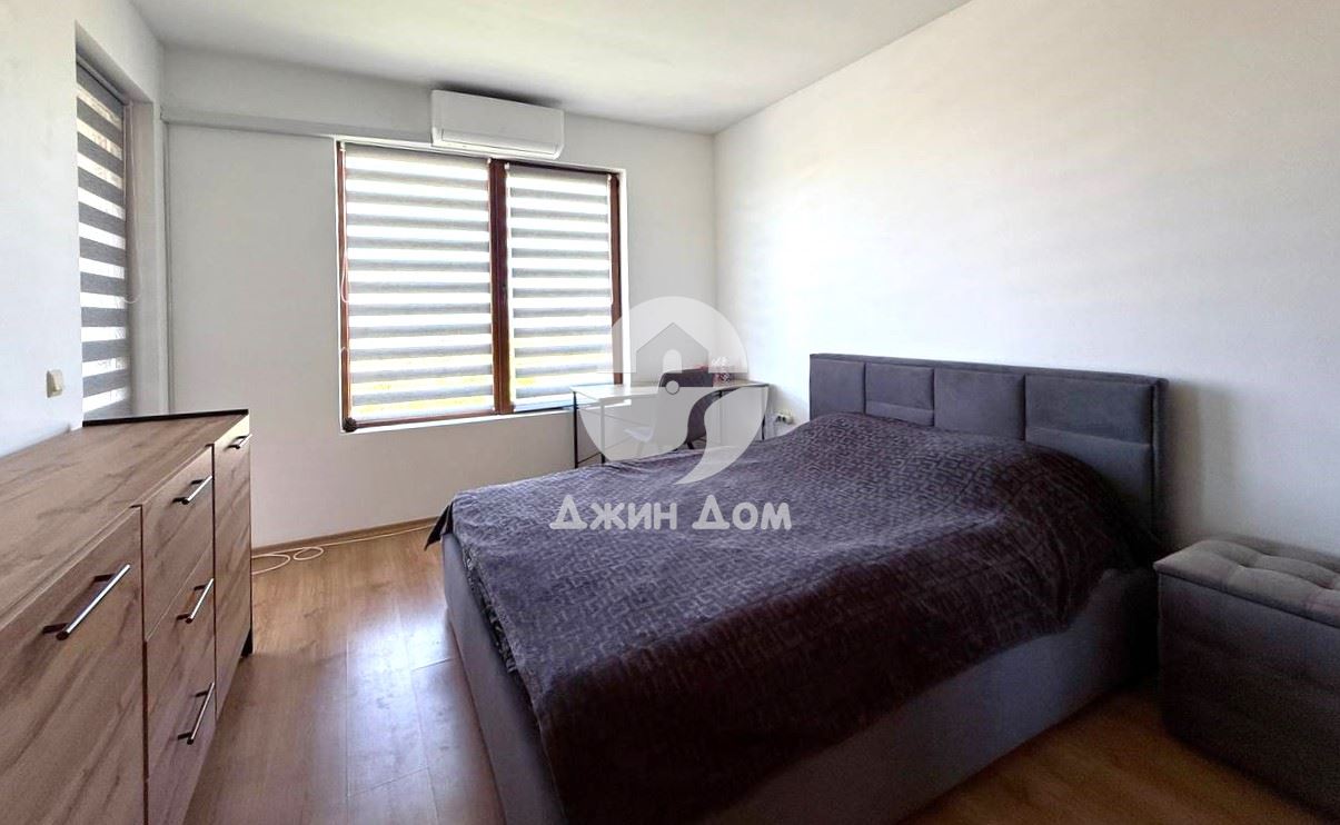 Просторен стилен двустаен апартамент в к-с „Арките“, с. Кошарица - 0