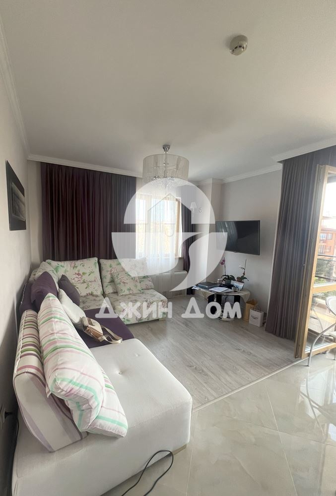 Тристаен апартамент с ГЛЕДКА МОРЕ в к-с Вила Флоренция, гр. Свети Влас - 0