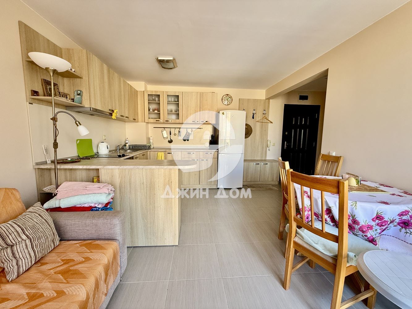 Двустаен апартамент в к-с Лайфстайл 1, гр. Свети Влас - 0