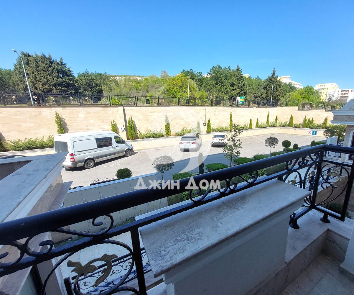 Едностаен апартамент в к-с „Оникс Бийч Резиденс“, гр. Свети Влас - 0