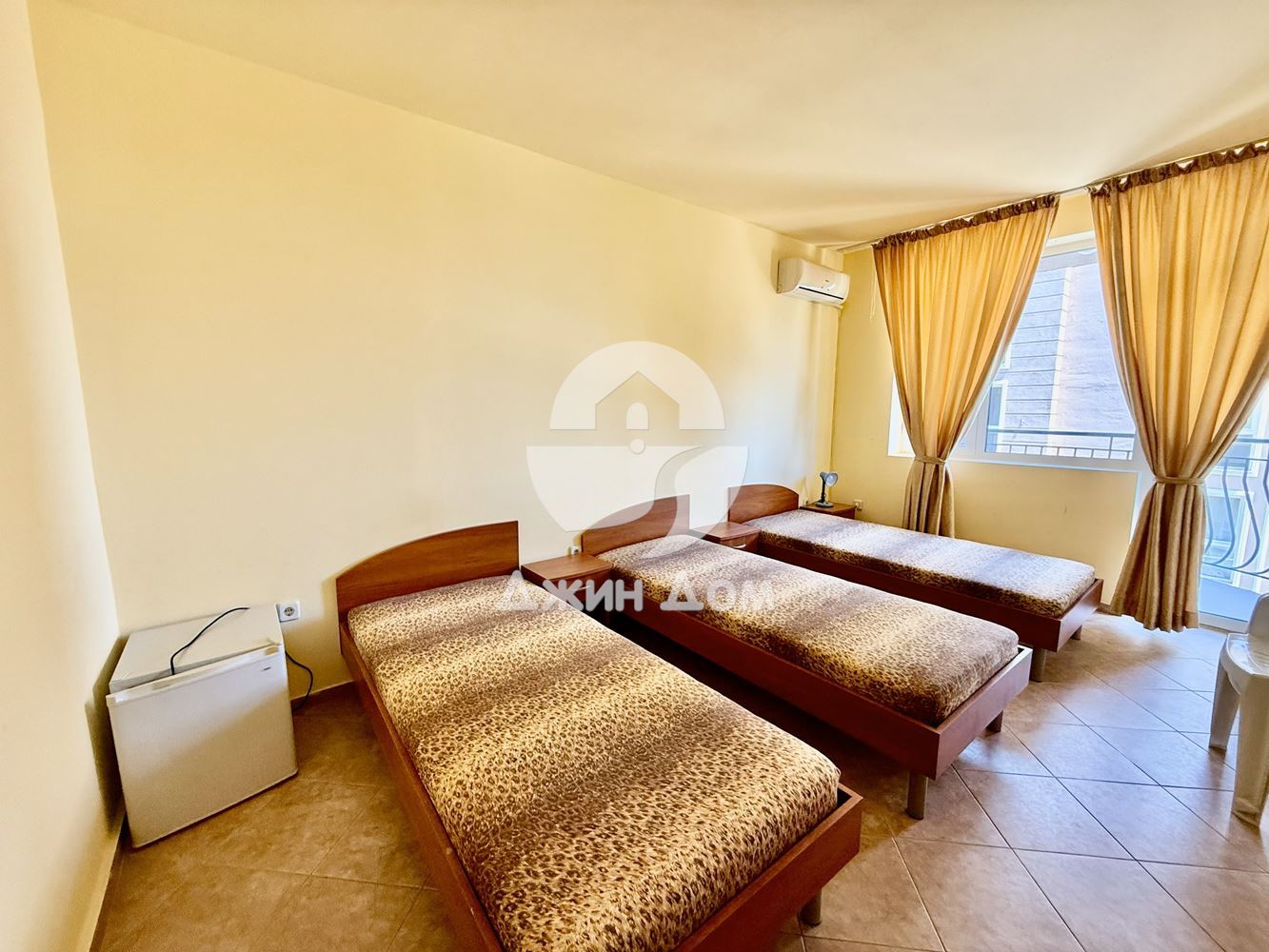 Едностаен апартамент в жилищна сграда БЕЗ ТАКСА, с. Равда - 0