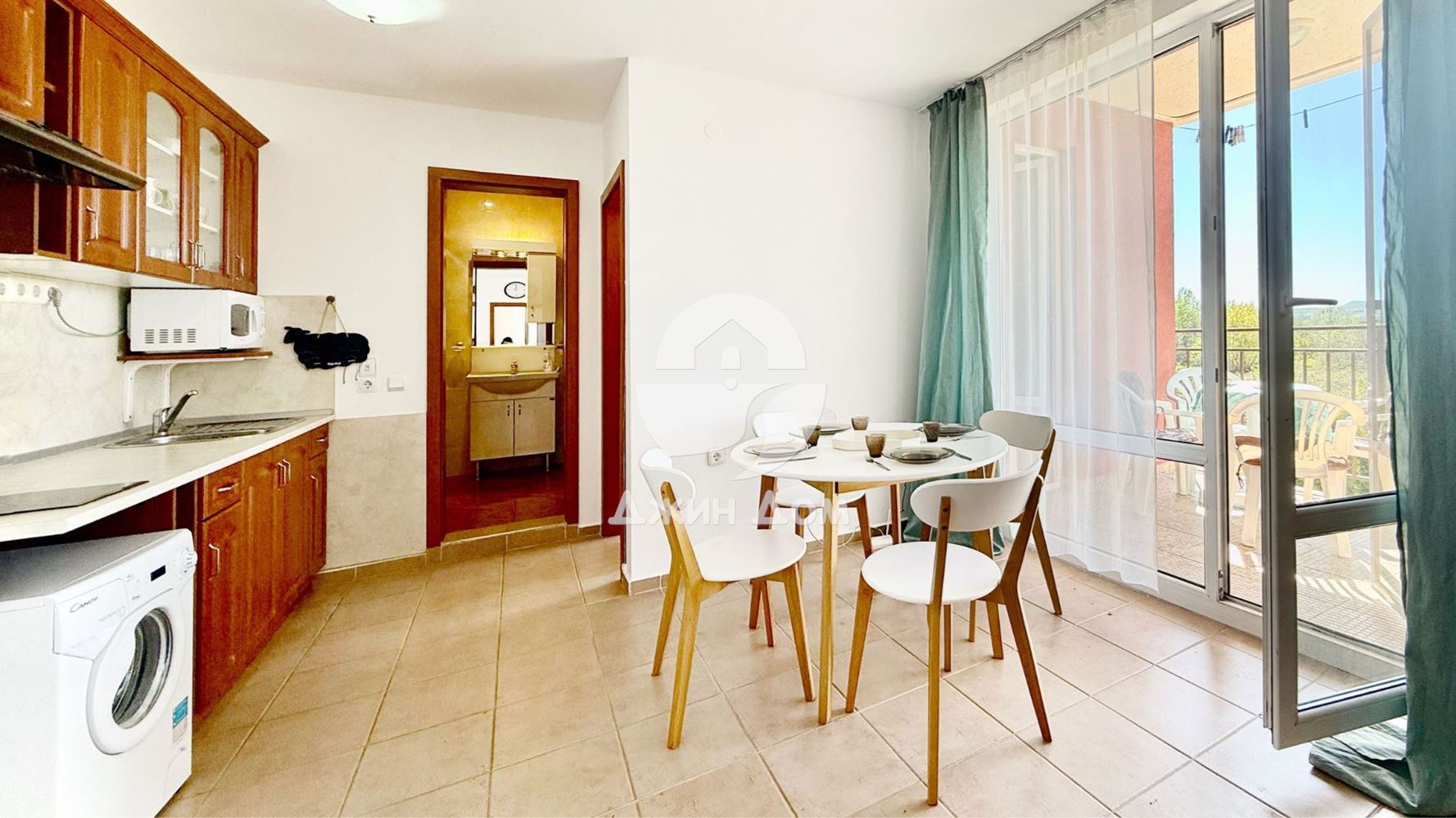 Тристаен апартамент в к-с „Холидей Форт Голф Клуб“, к.к. Слънчев бряг - 0