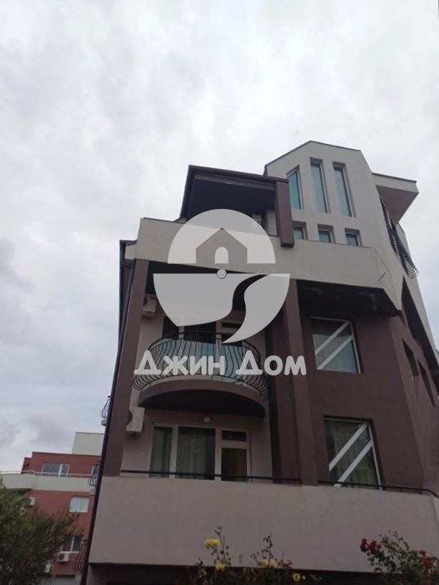 Двустаен апартамент в жилищна сграда БЕЗ ТАКСА, с. Равда - 0