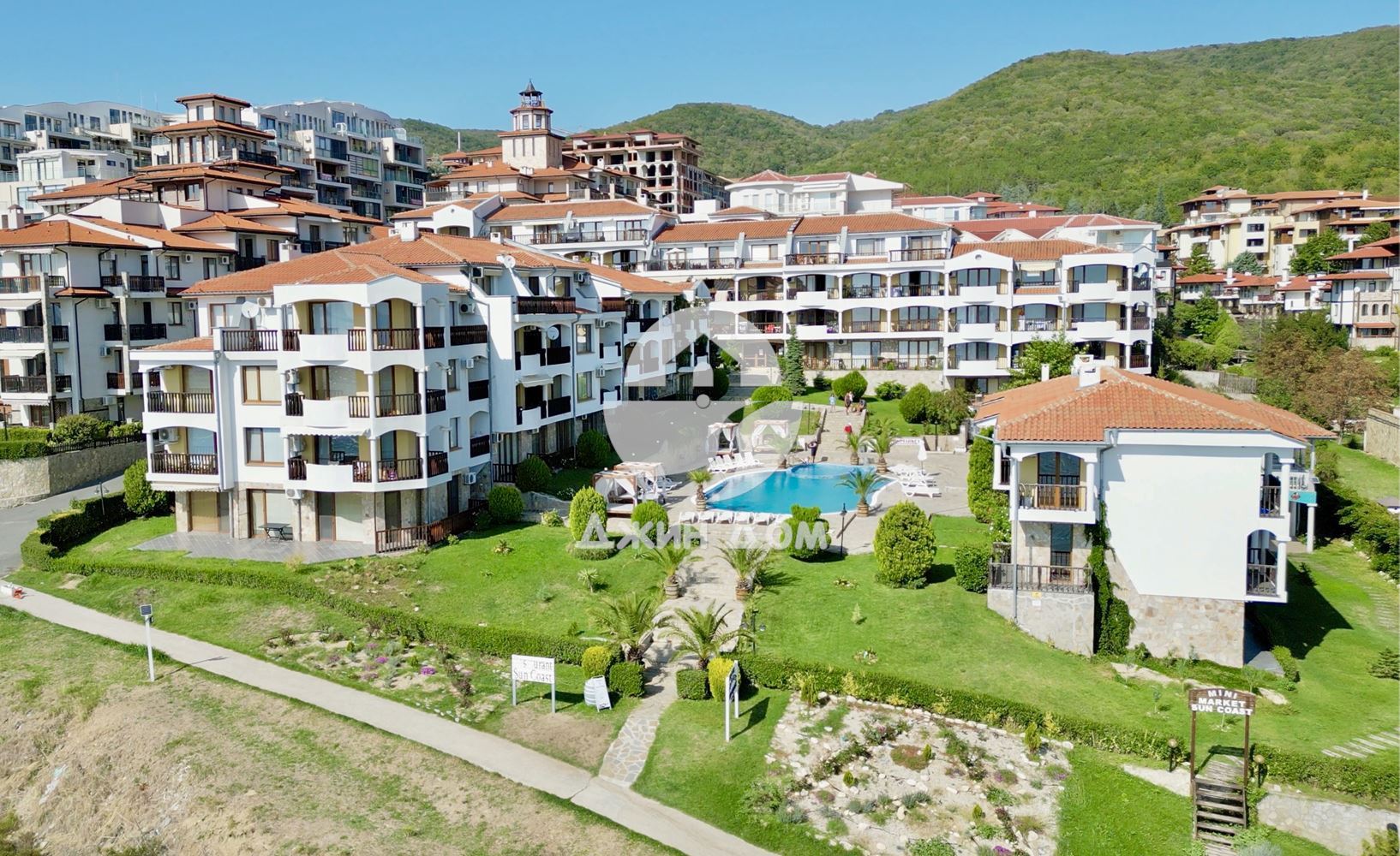 Тристаен апартамент с ГЛЕДКА МОРЕ в Сън Коуст Резорт, гр. Свети Влас - 0