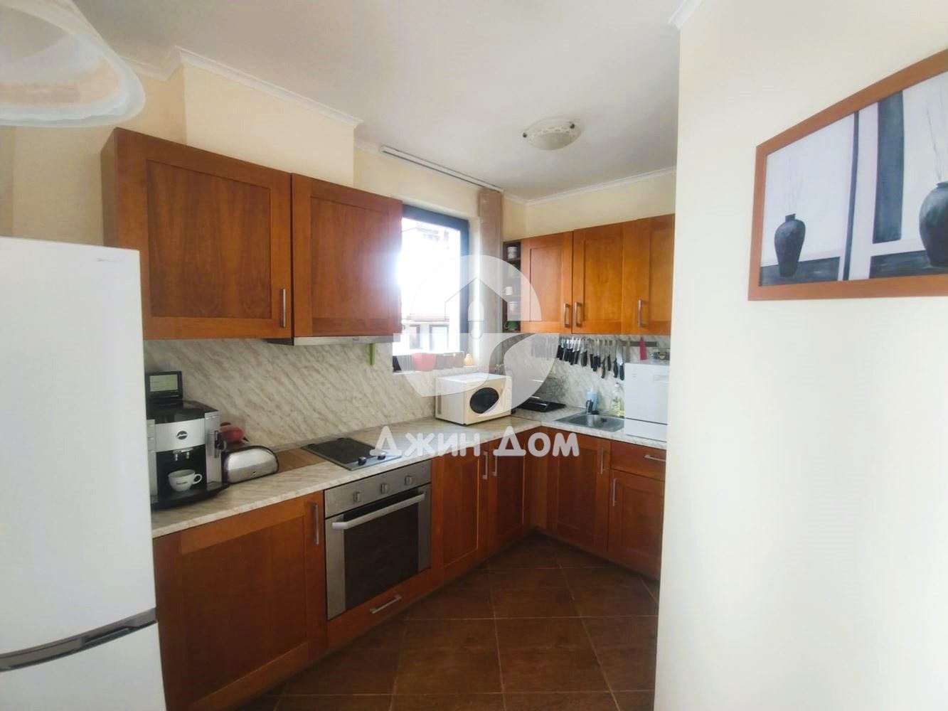 Просторен обзаведен етаж от къща в Бей Вю Вилас, с. Кошарица - 0