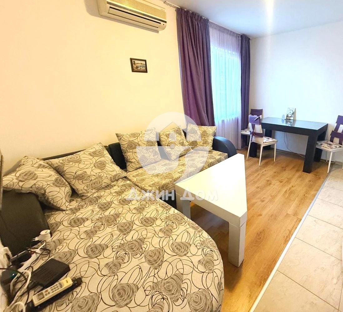 Просторен двустаен апартамент в к-с „Сий Даймънд“, к.к. Слънчев бряг - 0