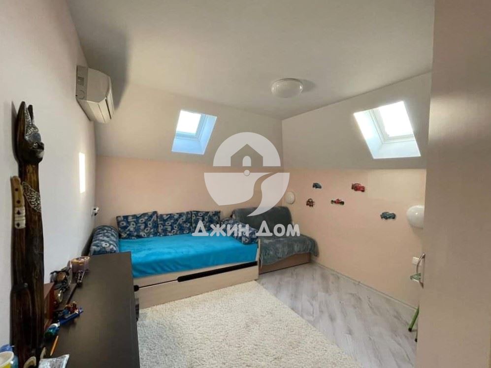 Тристаен апартамент с ГЛЕДКА МОРЕ в к-с „Омега“, с. Равда - 0